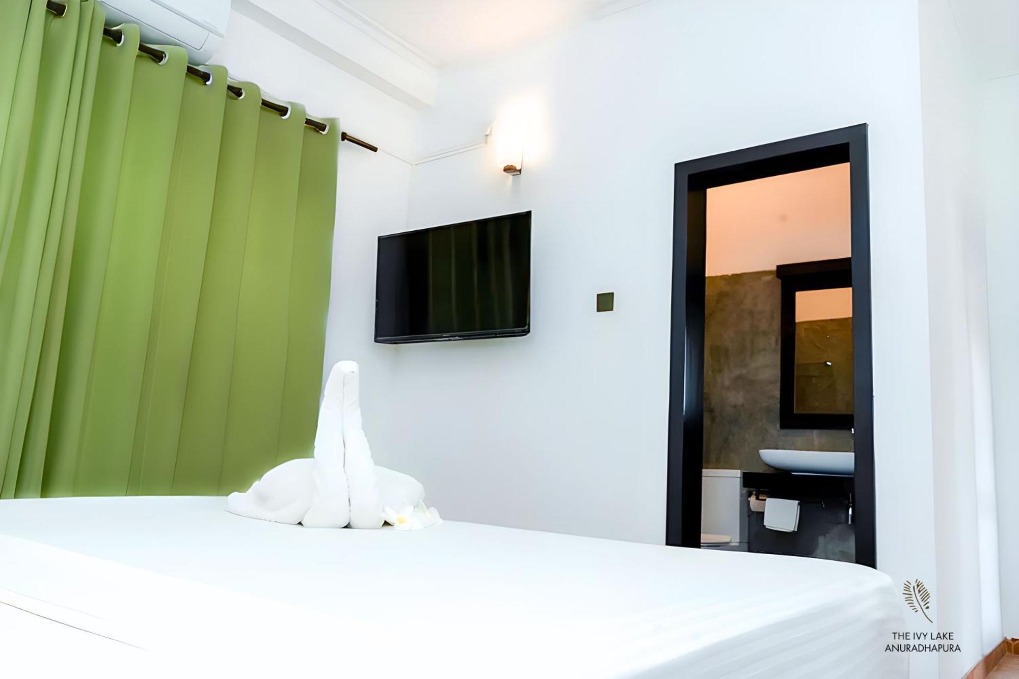 The Ivy Lake Anuradhapura Exterior photo